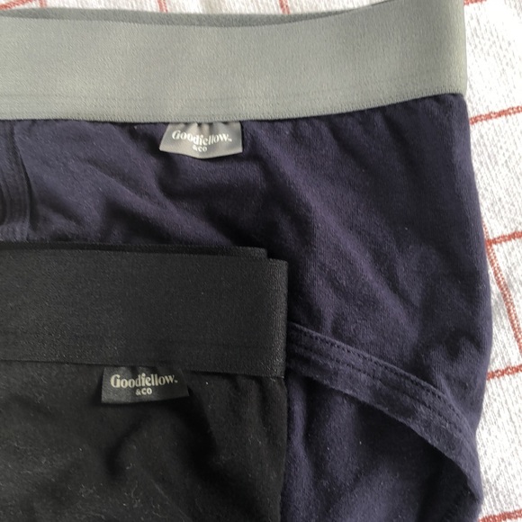 2 PACK - Goodfellow & Co. Briefs - Large - Picture 2 of 4